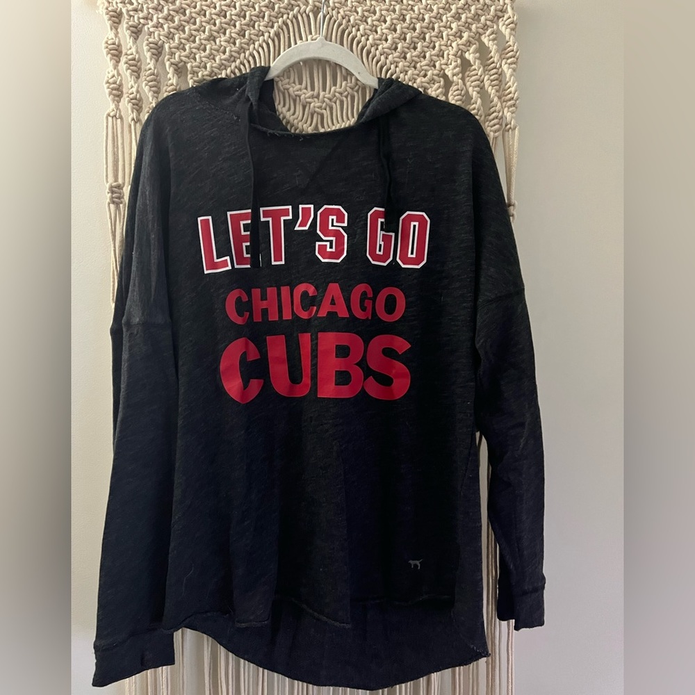 Pink Chicago Cubs sweater
